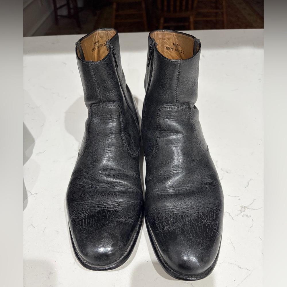 FLORSHEIM Imperial 90’s Men’s Black PreOwned Leather Boots Feel Great Size 10D